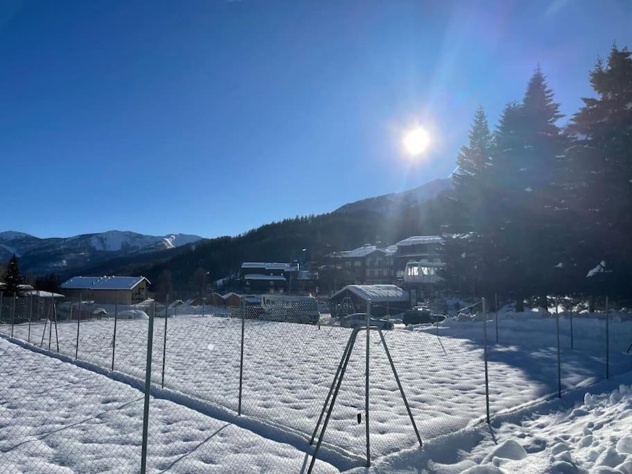 Allos, Logement Pieds Des Pistes, A 10 Minutes De La Base De Loisirs Eksteriør billede